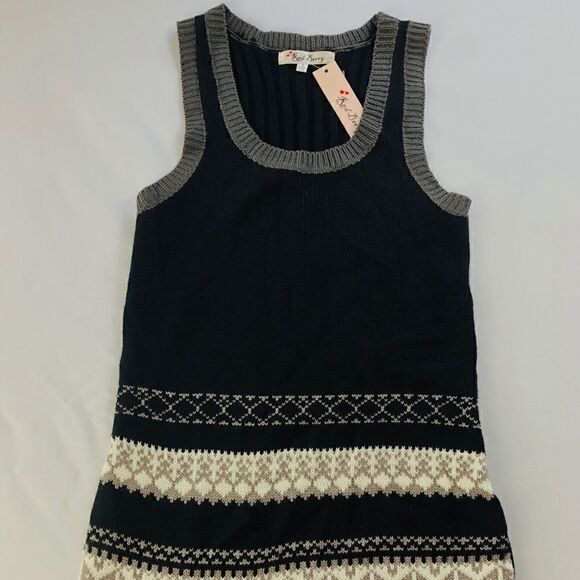 Red Berry Sleeveless Sweater Mini-Dress Argyle Pattern (S) - Picture 4 of 8